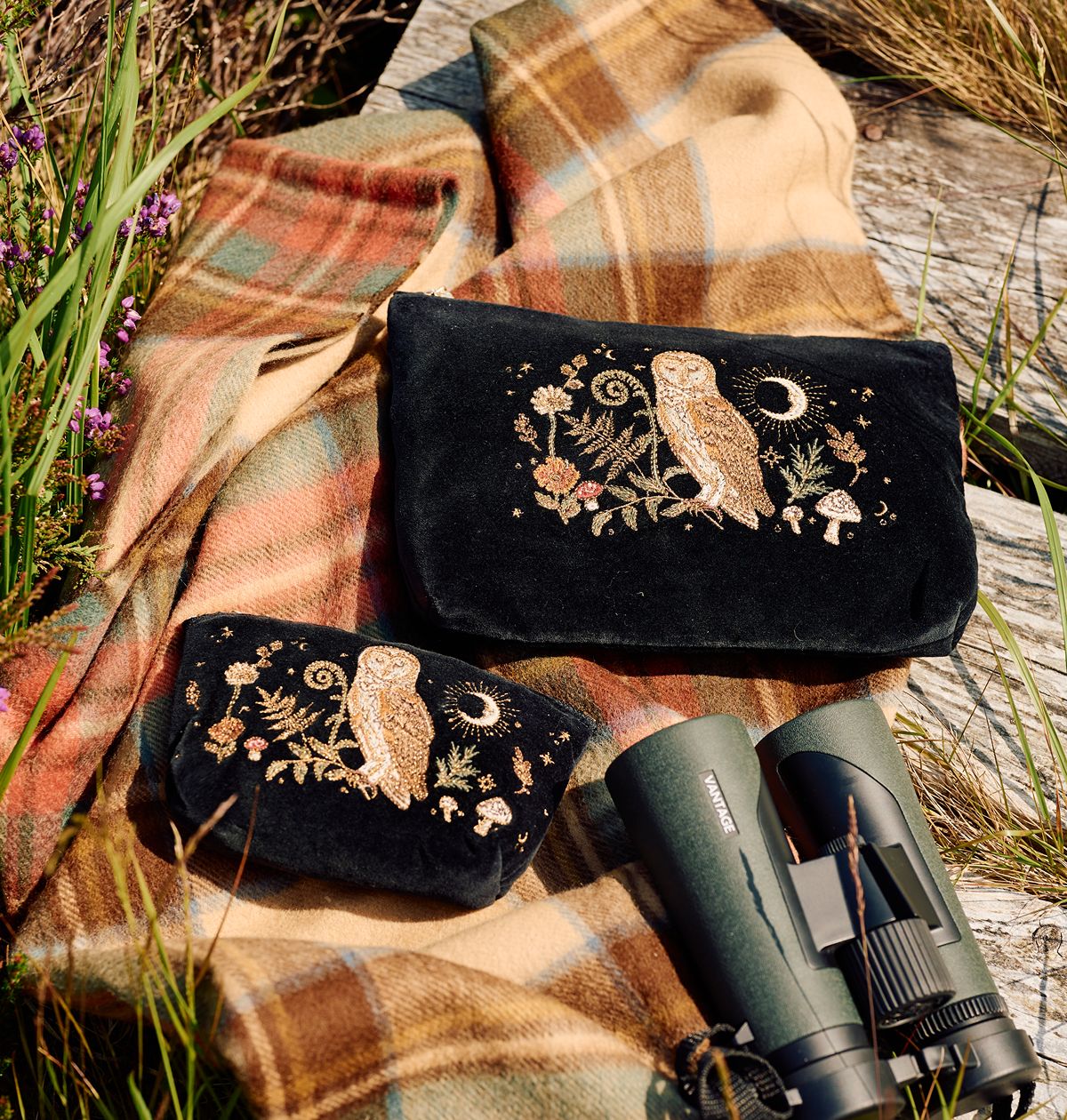 Elizabeth Scarlett Makeup Bag Mystical Owl Velvet Charcoal