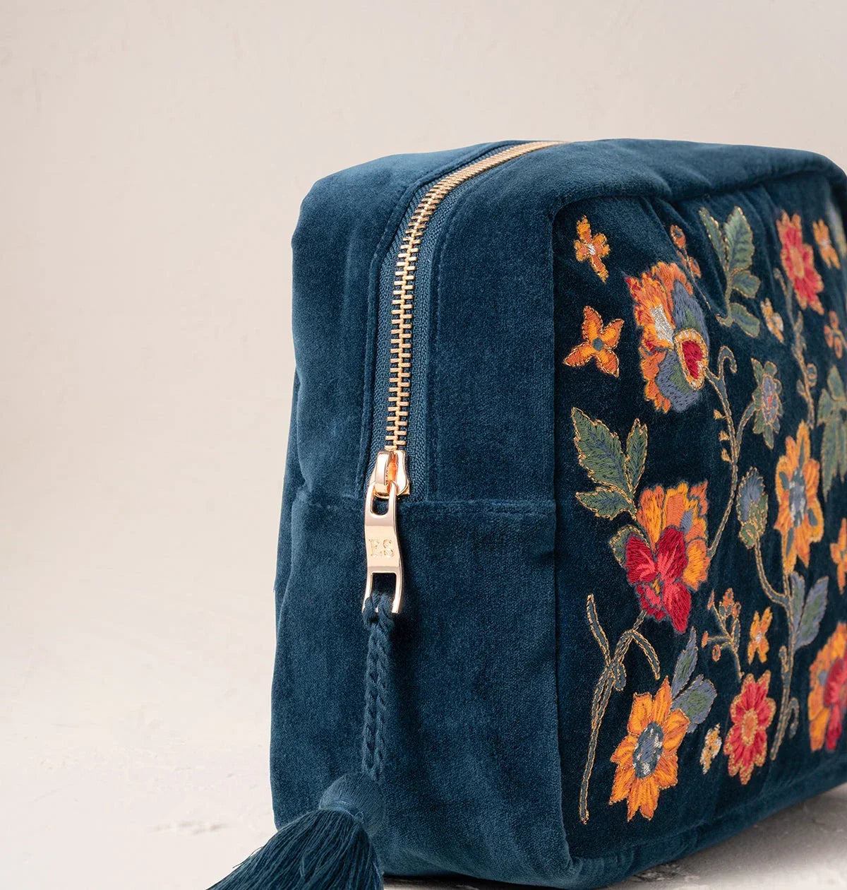 Elizabeth Scarlett Wash Bag Botanical Garden Velvet Ink Blue
