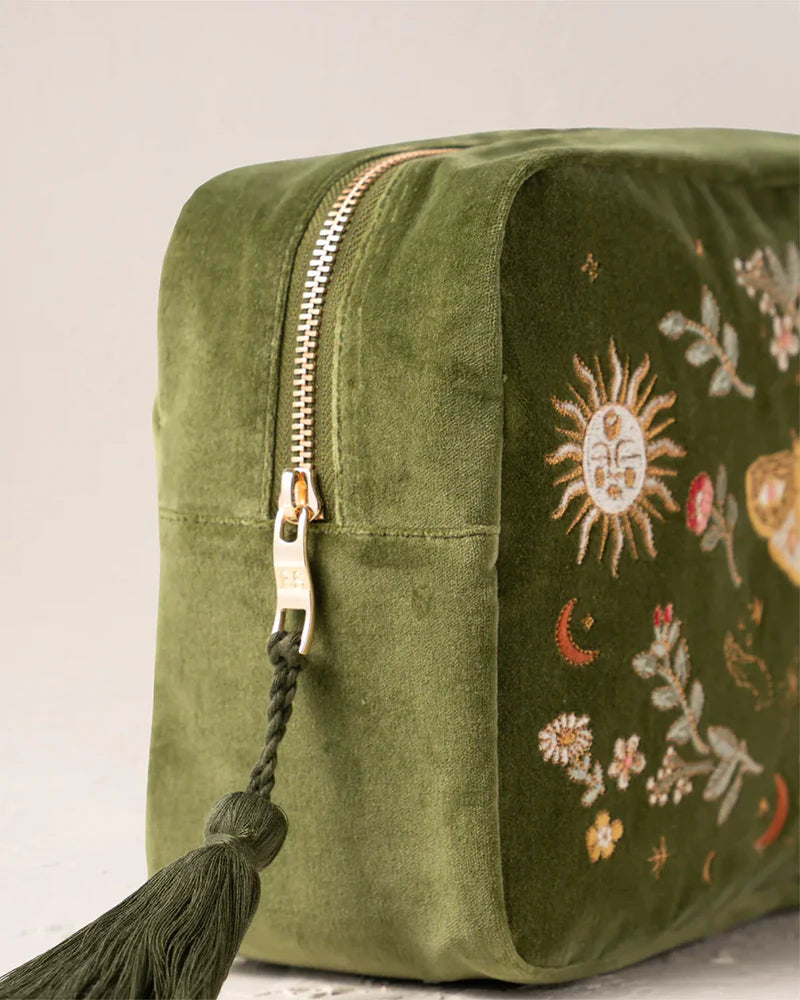 Elizabeth Scarlett Wash Bag Midnight Mysticism