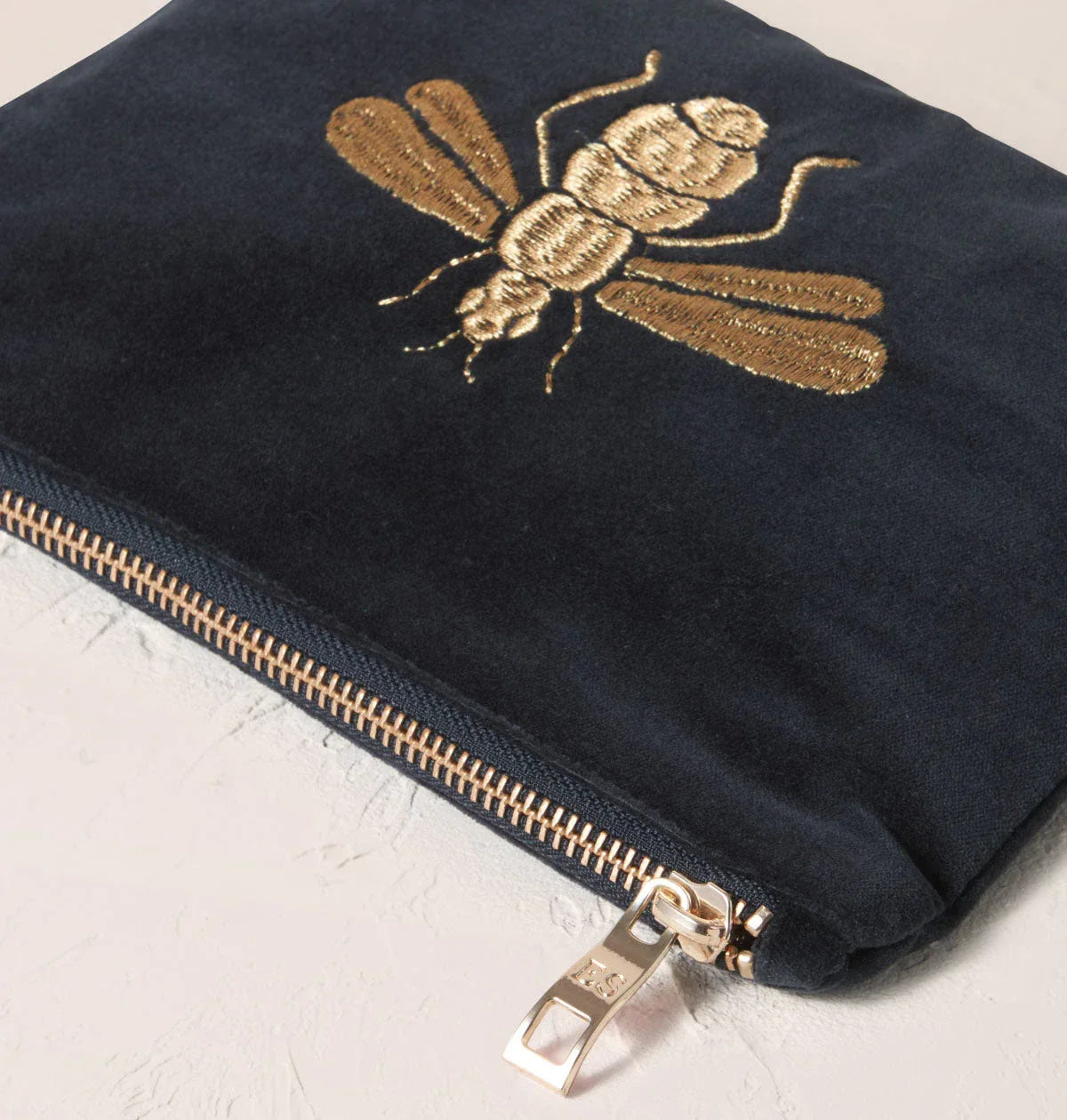 Elizabeth Scarlett Mini Pouch Honey Bee Velvet Charcoal