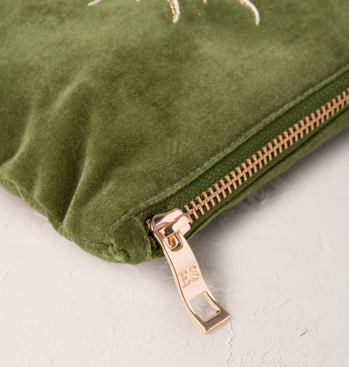 Elizabeth Scarlett Mini Pouch Sun Goddess Velvet Fern Green